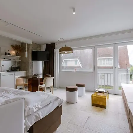 Apartment Sea Views - Beachfront - In The Heart Of *