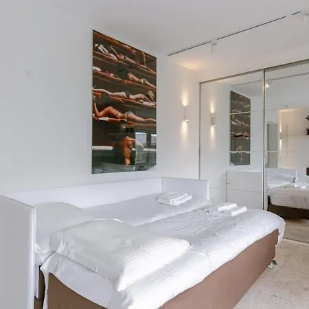Daire Sea Views - Beachfront - In The Heart Of Knokke-Heist