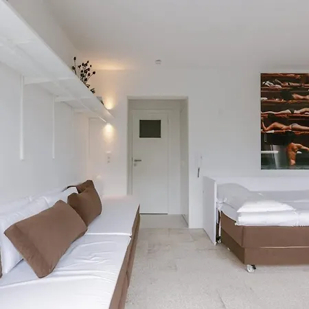 Daire Sea Views - Beachfront - In The Heart Of *