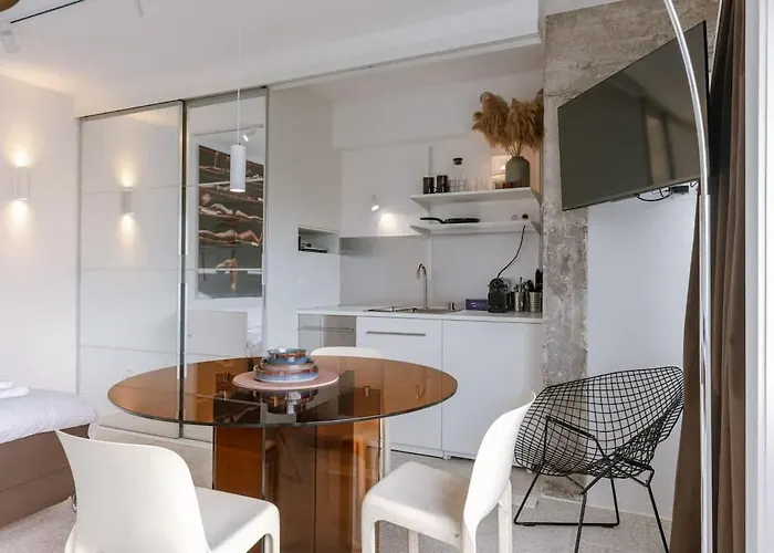 Appartement Sea Views - Beachfront - In The Heart Of